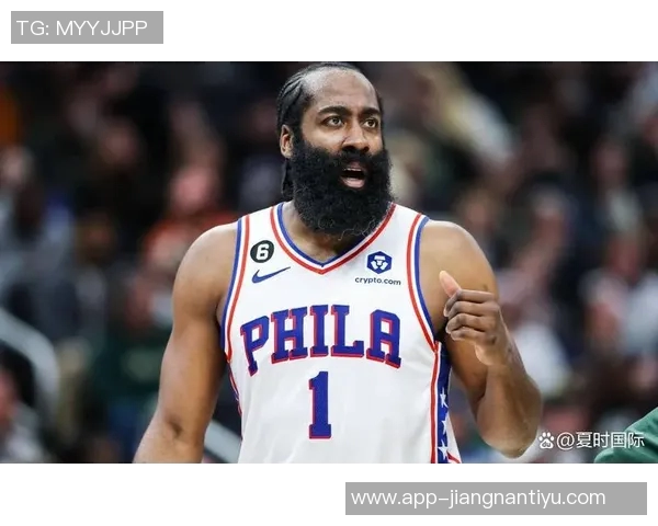 哈登三分球失误引发场下笑声马卡与弩机默契互动引发关注