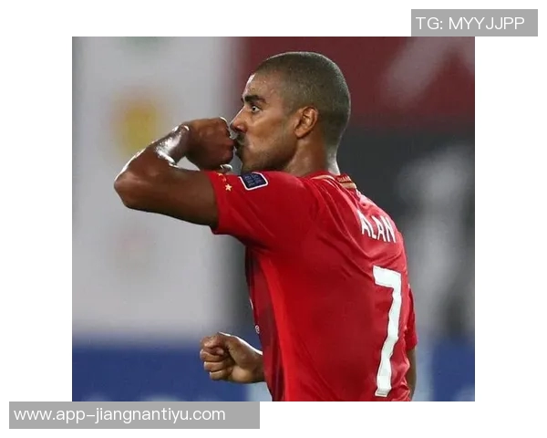 阿德尔曼称赞卡梅隆约翰逊的重要性及其融入球队的表现