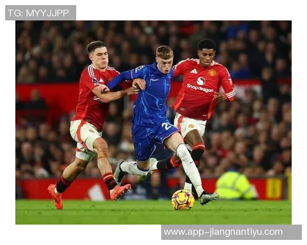 里奇谈中场角色差异与球队重返欧冠的决心