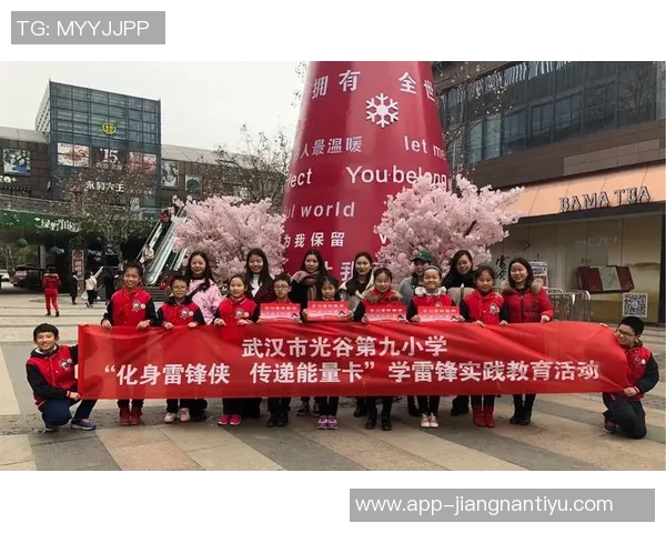 小卡末节狂砍19分展现决心与能量传递强烈信号 小卡末节狂砍19分展现决心与能量传递强烈信号