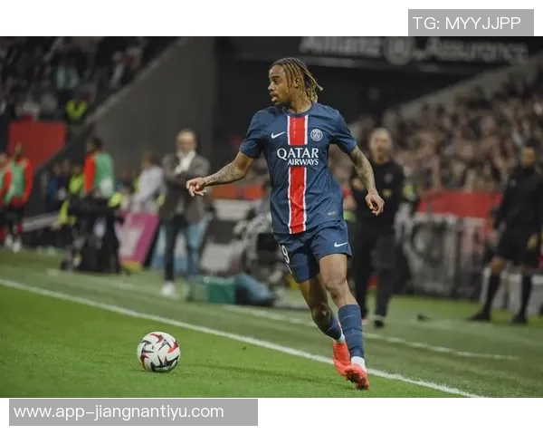 斯基拉透露巴黎与杜埃续约至2030年并大幅提升薪资待遇